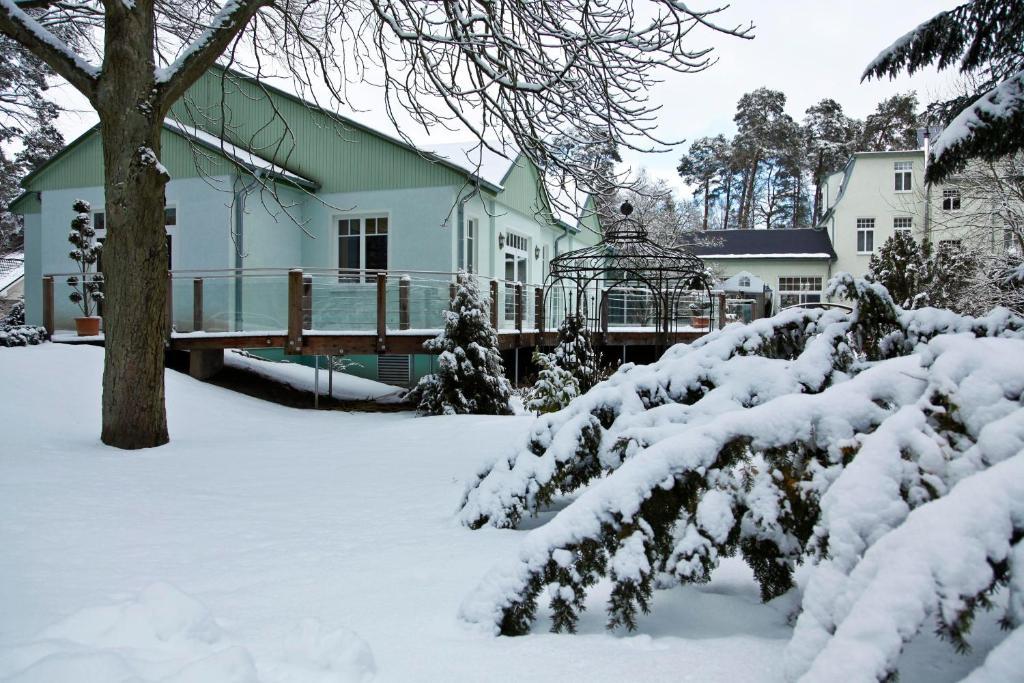 Seehotel Ecktannen 4* Waren (Mueritz)